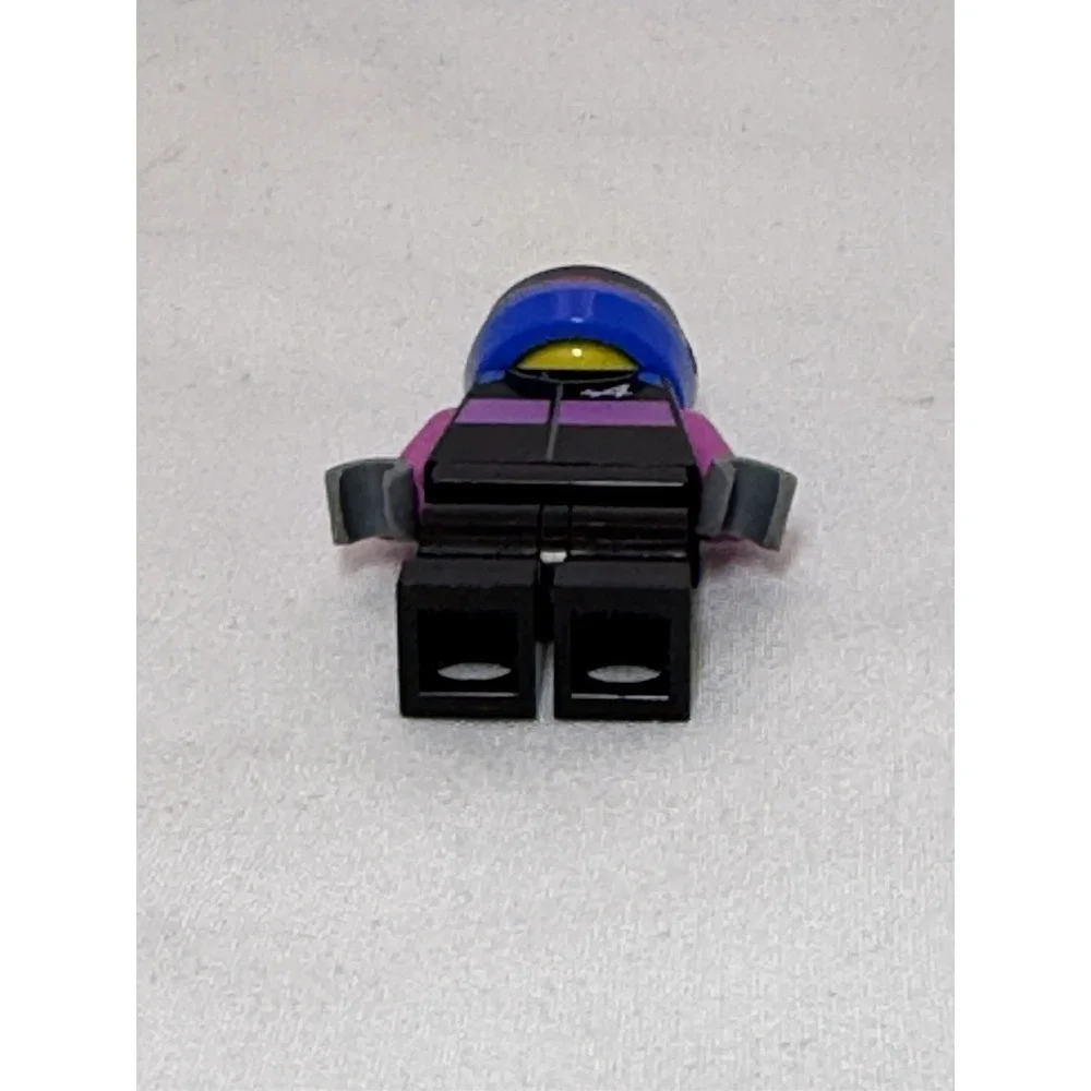 LEGO Minifig BWT Alpine F1 Team A524 Driver